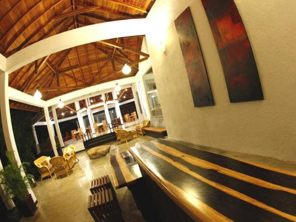 บรูค บูทิค Hotel Melsiripura ภายนอก รูปภาพ