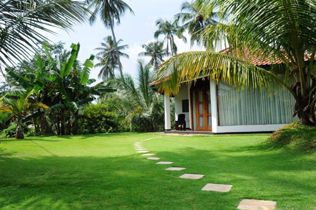บรูค บูทิค Hotel Melsiripura ภายนอก รูปภาพ