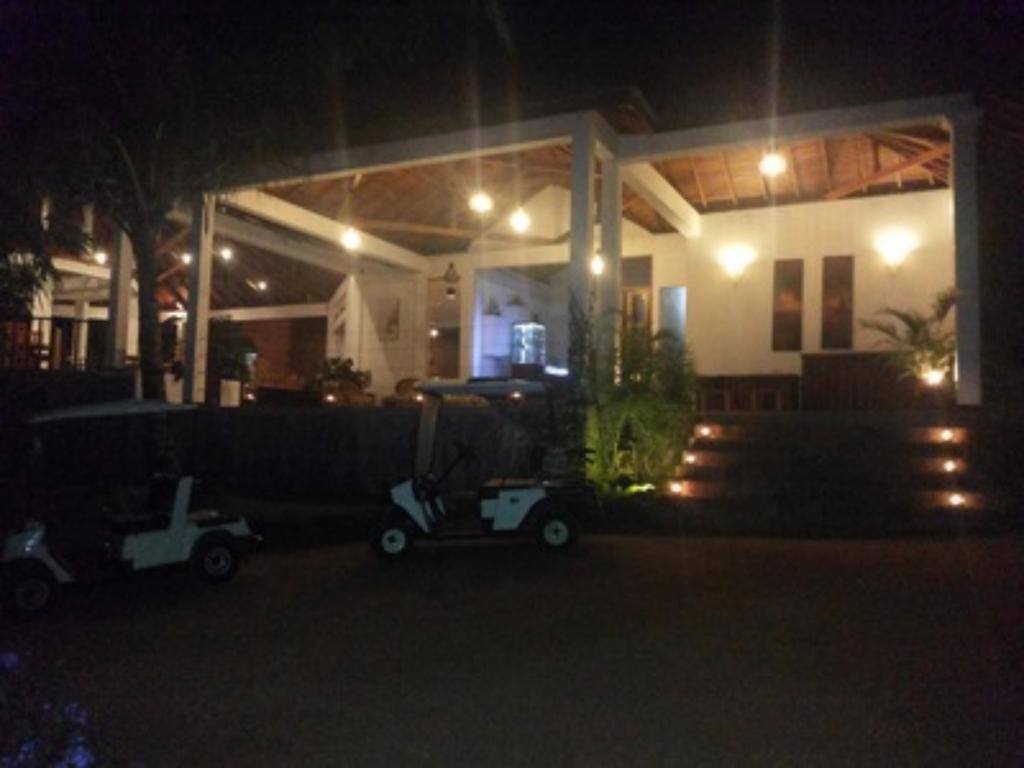 บรูค บูทิค Hotel Melsiripura ภายนอก รูปภาพ